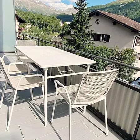 Appartement 70m2 Mit Seeblick, Balkon, Serlas, Parkplatz - S11,1