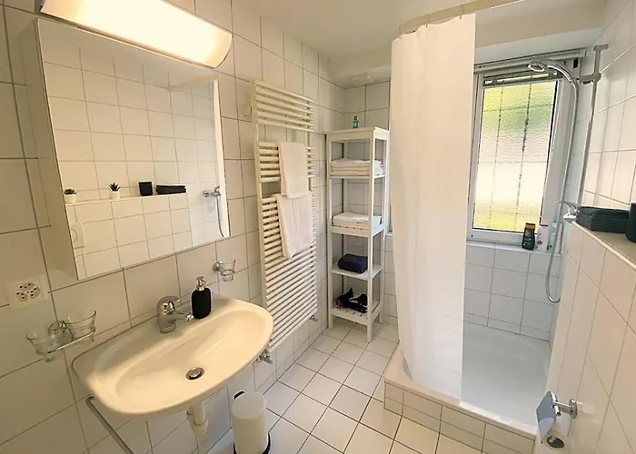 Daire 70m2 Mit Seeblick, Balkon, Serlas, Parkplatz - S11,1 *