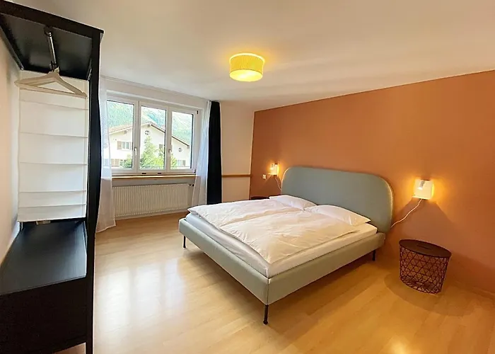 S11-1 - 70M2 Mit Seeblick, Balkon, Serlas, Parkplatz Appartement Saint-Moritz